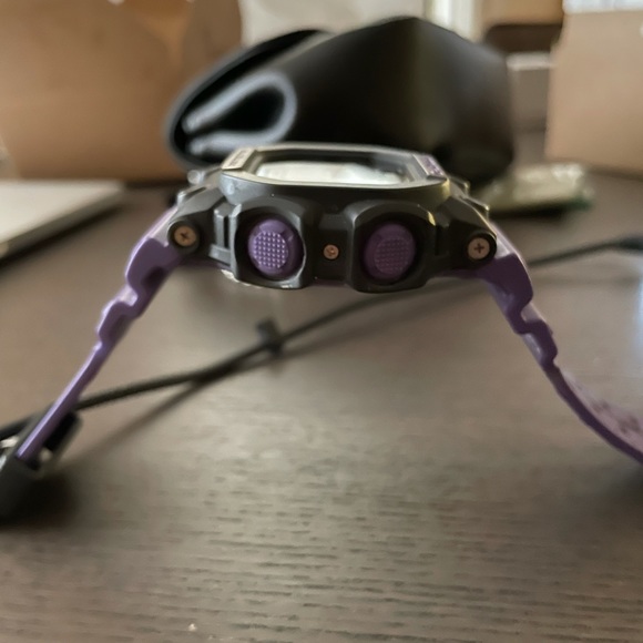 Casio G-Shock x DGK collab limited edition - Picture 8 of 11